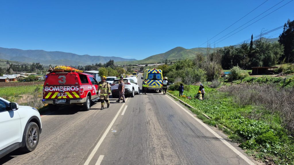 Accidente vehicular movilizó a equipos de emergencia en El Maitén Norte